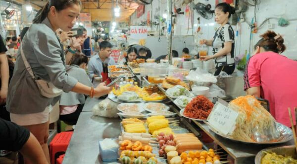 Hai Phong Bites & Sights: A Day Trip Adventure From Hanoi